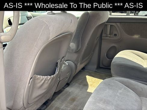 Used 2005 Toyota Sienna XLE FWD image 28