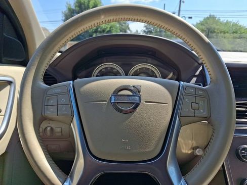 Used 2013 Volvo XC60 T6 AWD/4WD image 17
