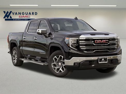 New 2026 GMC Sierra 1500 SLT image 2