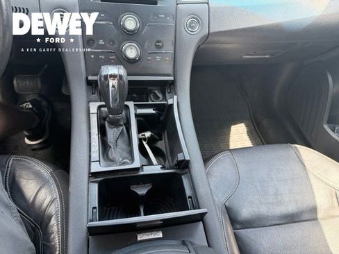 Used 2016 Ford Taurus SEL w/ Equipment Group 201A FWD image 19
