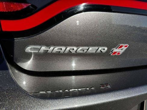 Used 2018 Dodge Charger GT AWD/4WD image 17