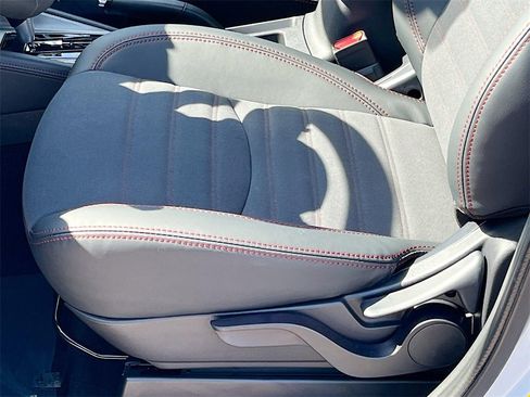 New 2025 Mitsubishi Outlander Sport SE image 18