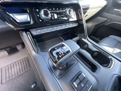 Certified 2023 GMC Sierra 1500 AT4X w/ AT4X AEV Edition AWD/4WD image 17