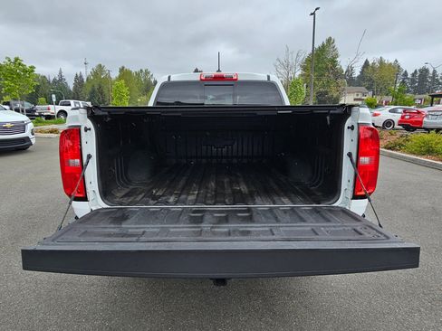 Used 2020 Chevrolet Colorado Z71 AWD/4WD image 9