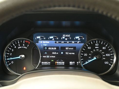 Used 2020 Ford Expedition XLT w/ Equipment Group 202A image 10