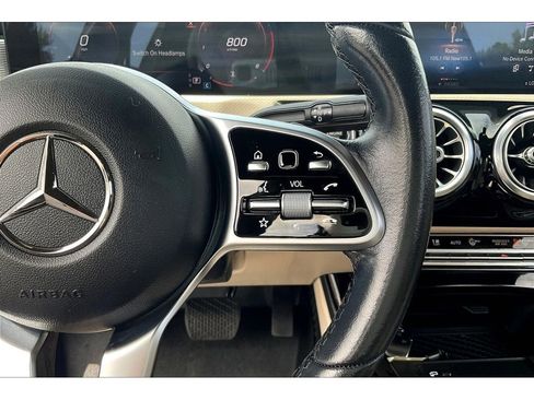 Used 2021 Mercedes-Benz A 220 4MATIC image 20