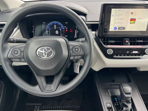 New 2026 Toyota Corolla Cross L image 11