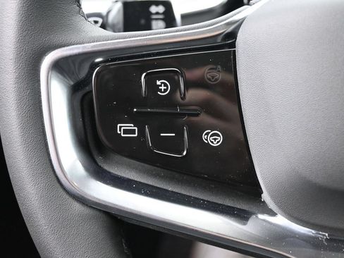 New 2025 Volvo EX90 Ultra AWD/4WD image 4