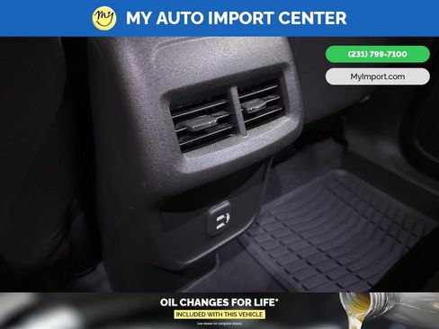 Used 2019 Chevrolet Equinox LT image 27