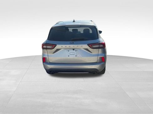 Used 2024 Ford Escape ST-Line w/ Cold Weather Package image 6