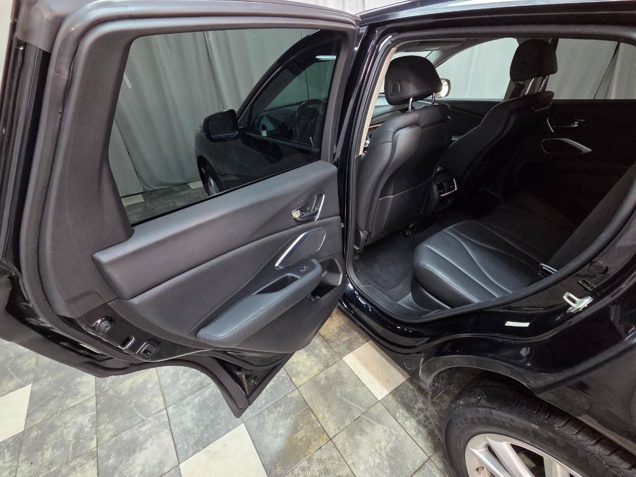 Used 2020 Acura RDX AWD image 11