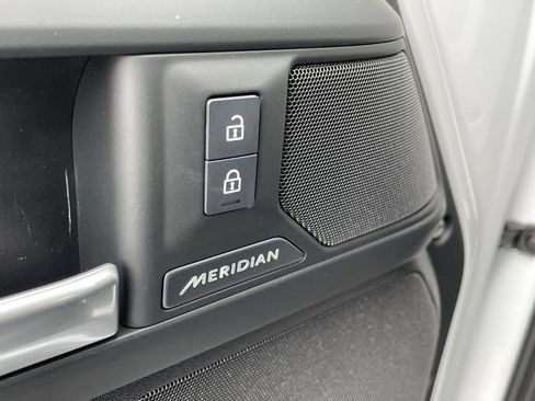 New 2026 Land Rover Defender 110 S AWD/4WD image 34