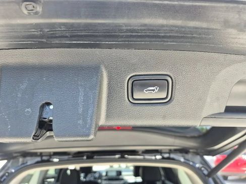 Used 2022 Kia Telluride SX w/ Towing Package AWD/4WD image 27