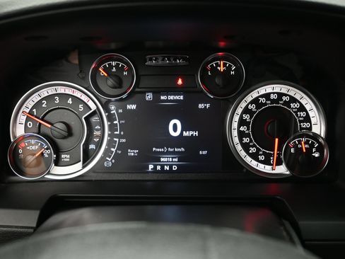 Used 2018 RAM 2500 Laramie w/ Off Road Package AWD/4WD image 27
