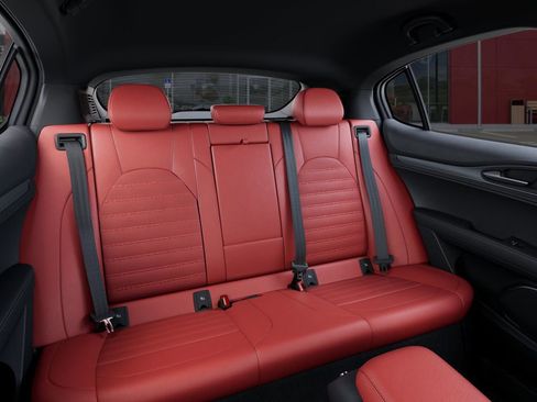 New 2025 Alfa Romeo Stelvio Sprint w/ Convenience Package image 15