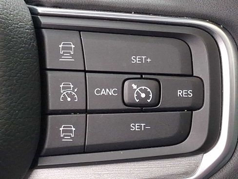 Used 2023 Jeep Wagoneer Series II image 25