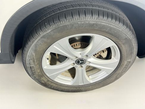 Used 2018 Mercedes-Benz GLC 300 image 30