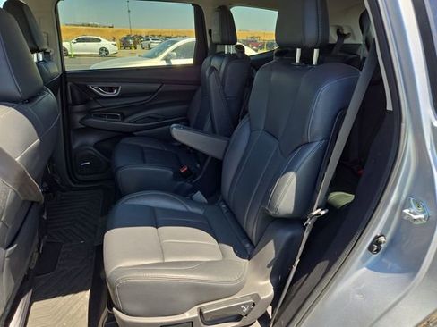 Used 2023 Subaru Ascent Limited AWD/4WD image 18