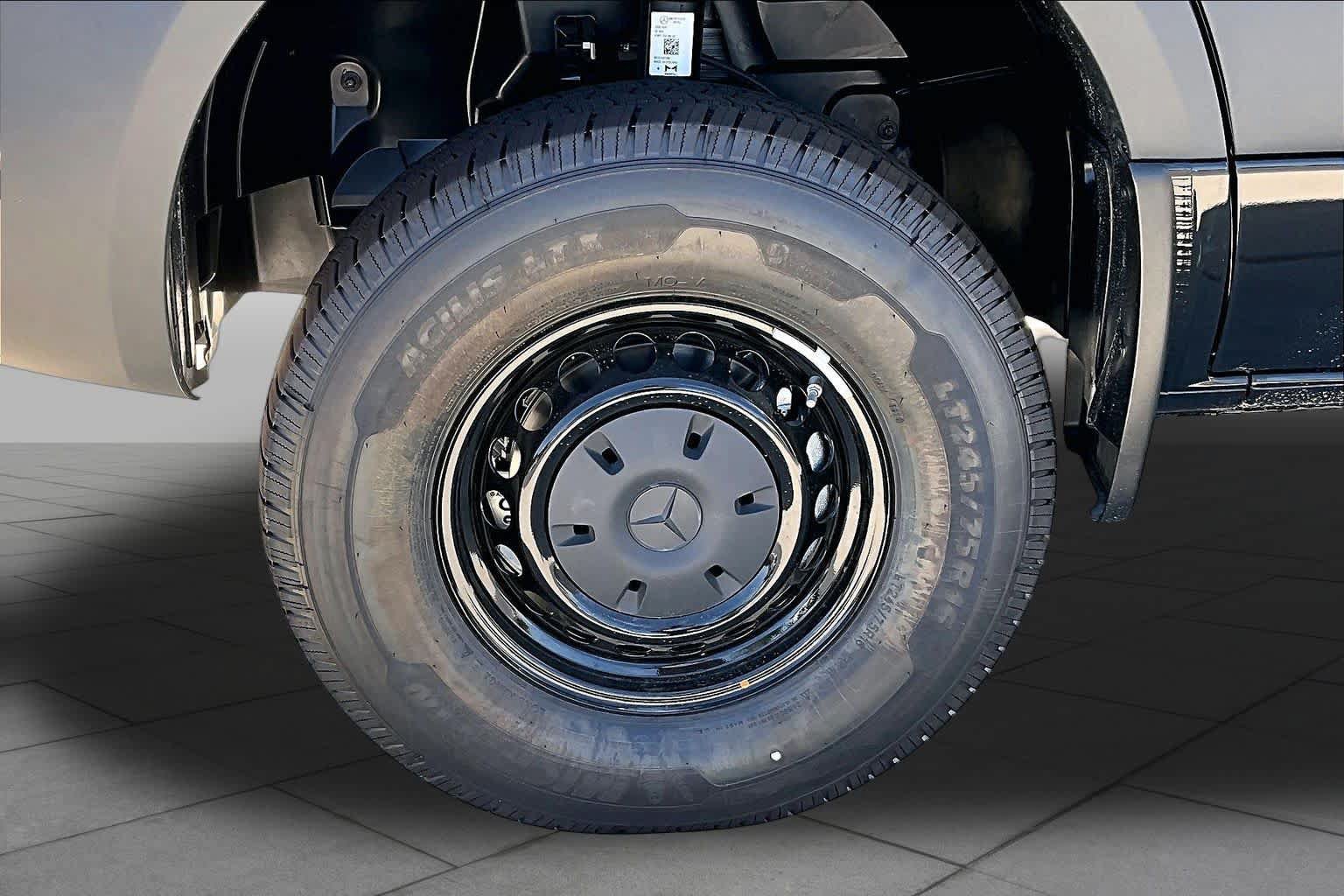 New 2026 Mercedes-Benz Sprinter 2500 image 11