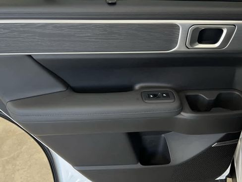 New 2026 Hyundai Santa Fe Limited FWD image 21