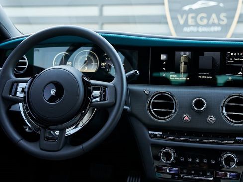 Used 2025 Rolls-Royce Ghost image 66