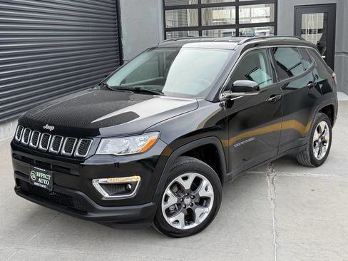 Used 2020 Jeep Compass Limited image 2
