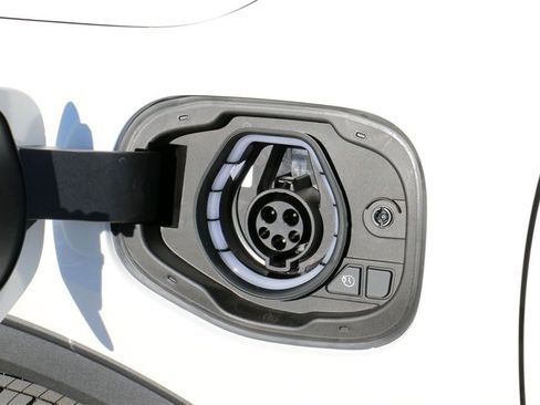 New 2025 Ford Escape SE image 10