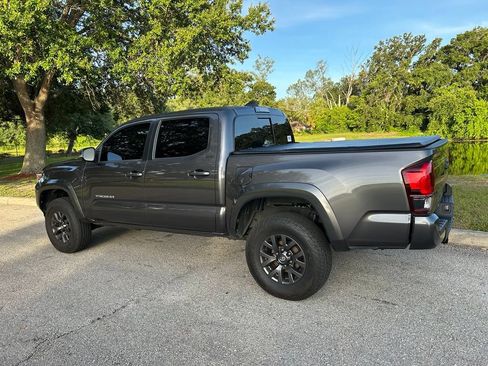 Used 2023 Toyota Tacoma SR5 AWD/4WD image 4