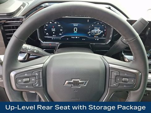 Used 2025 Chevrolet Silverado 2500 High Country w/ Midnight Edition AWD/4WD image 4