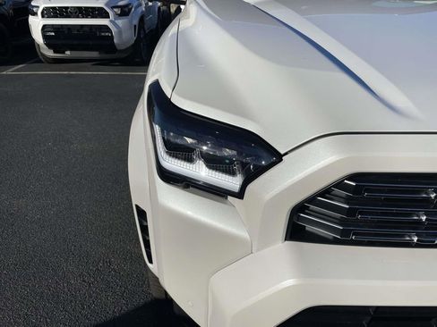 New 2026 Toyota 4Runner Limited image 17