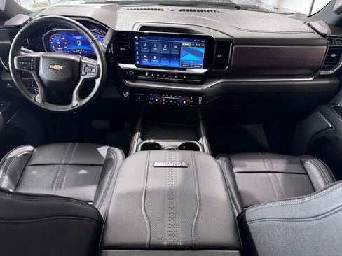 Certified 2024 Chevrolet Silverado 3500 High Country w/ High Country Premium Package image 14