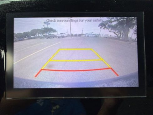 Used 2022 Hyundai Santa Cruz SEL w/ Activity Package image 11