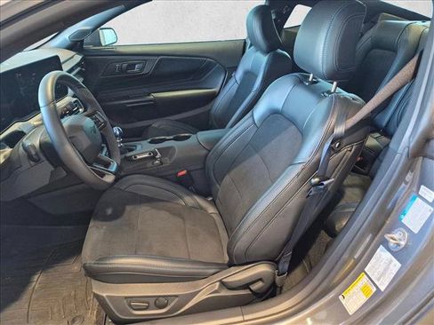 Used 2025 Ford Mustang Dark Horse RWD image 16