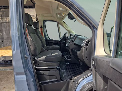 Used 2021 RAM ProMaster 3500 FWD image 25