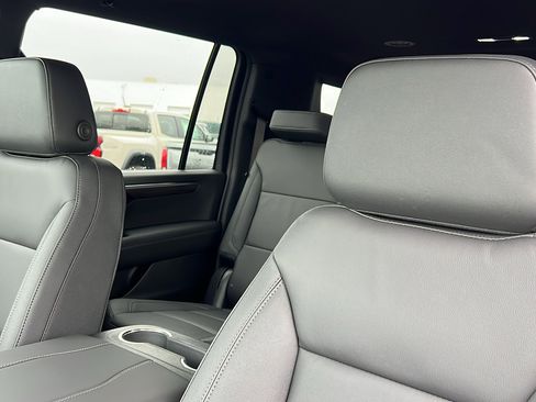 New 2026 Chevrolet Suburban LT w/ Comfort Package image 24