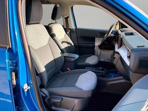 Used 2025 Ford Maverick XLT w/ XLT Luxury Package image 7