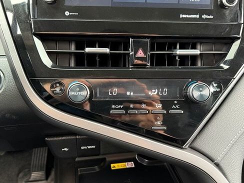 Used 2023 Toyota Camry XSE image 20