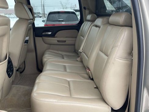 Used 2007 Chevrolet Avalanche LT w/ LT Preferred Equipment Group image 10