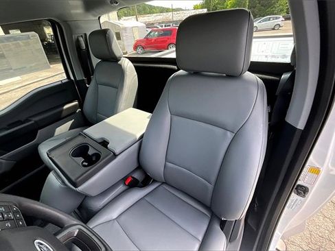 New 2025 Ford F250 XL image 10