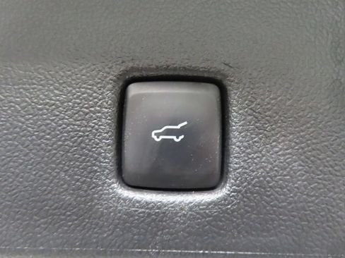 Used 2023 Ford Escape ST-Line Elite w/ Premium Technology Package AWD/4WD image 37