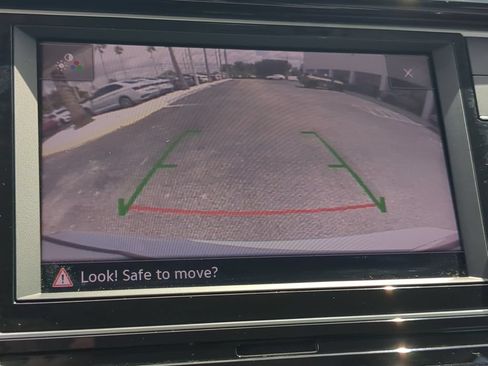 Certified 2023 Volkswagen Taos S FWD image 20