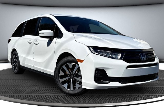 New 2026 Honda Odyssey EX-L image 2