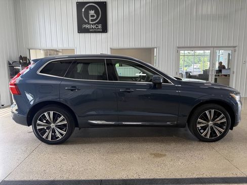 Used 2023 Volvo XC60 B5 Plus w/ Climate Package AWD/4WD image 7