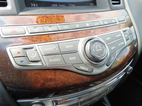 Used 2018 INFINITI QX60 Luxe w/ Deluxe Technology Package AWD/4WD image 24