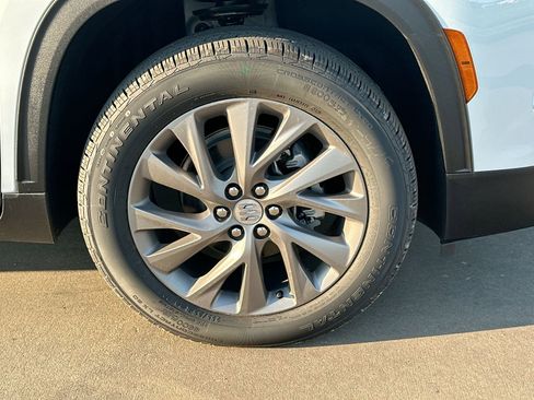 New 2026 Buick Enclave Preferred w/ Power Package image 10