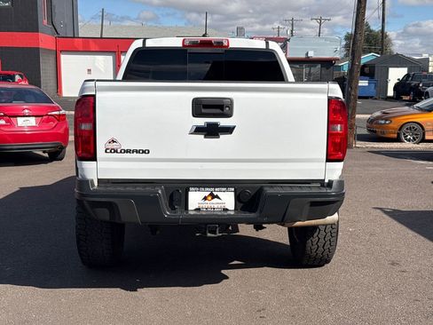 Used 2018 Chevrolet Colorado ZR2 w/ ZR2 Dusk Special Edition image 6