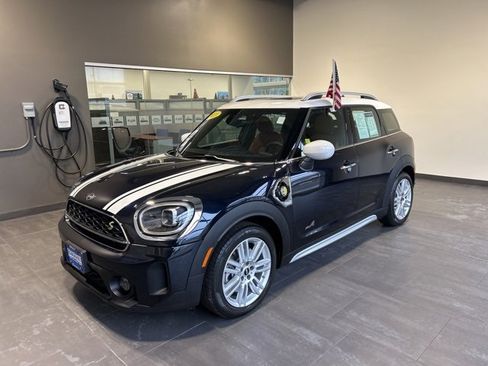 Used 2023 MINI Cooper Countryman SE w/ Storage Package image 36