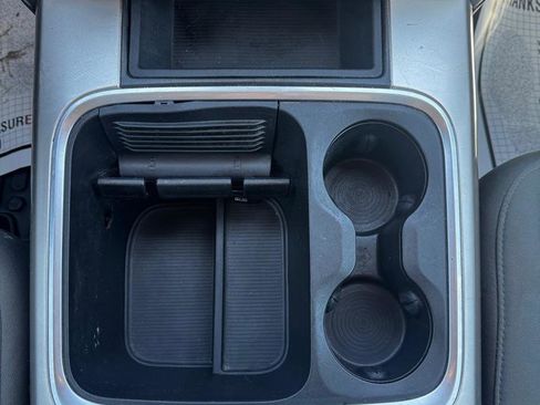 Used 2018 RAM 1500 SLT image 22