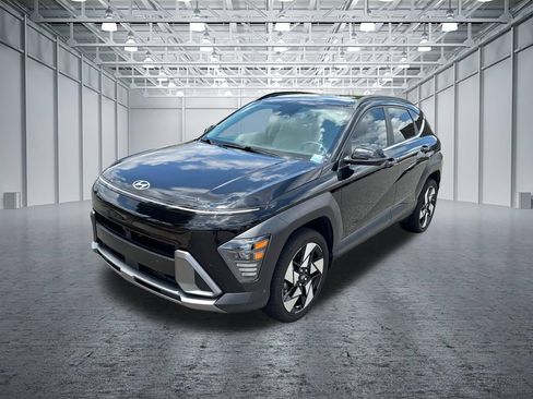 Used 2024 Hyundai Kona Limited AWD/4WD image 3
