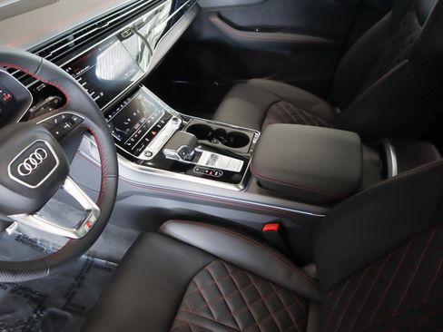 New 2026 Audi Q7 3.0T Prestige image 16